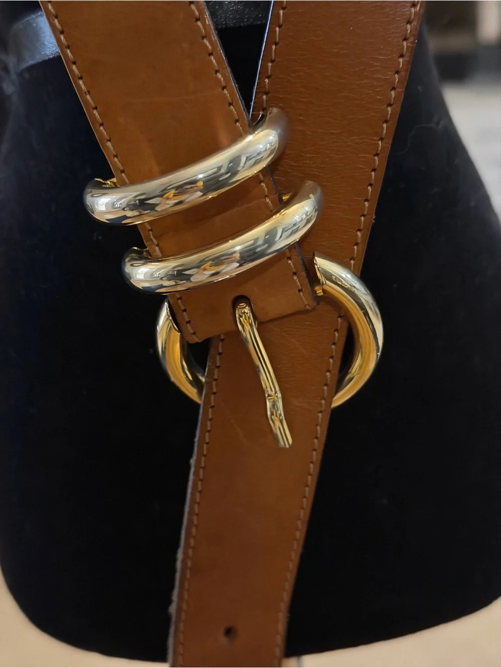 Boutique Brown Italian Leather Belt Size 44 Small Made In Italy Gold Tone Buckle
